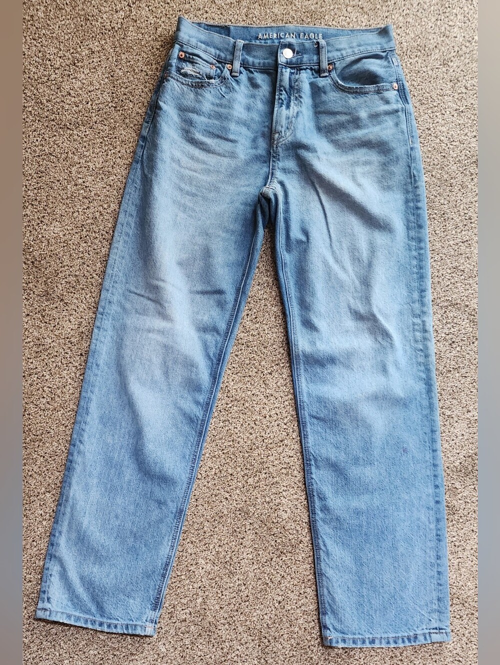 American Eagle Outfitters Light Blue Women’s Loose Girlfriend Jeans